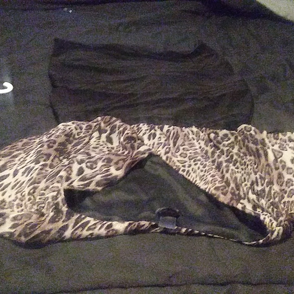 Dress - Picture 8 of 10